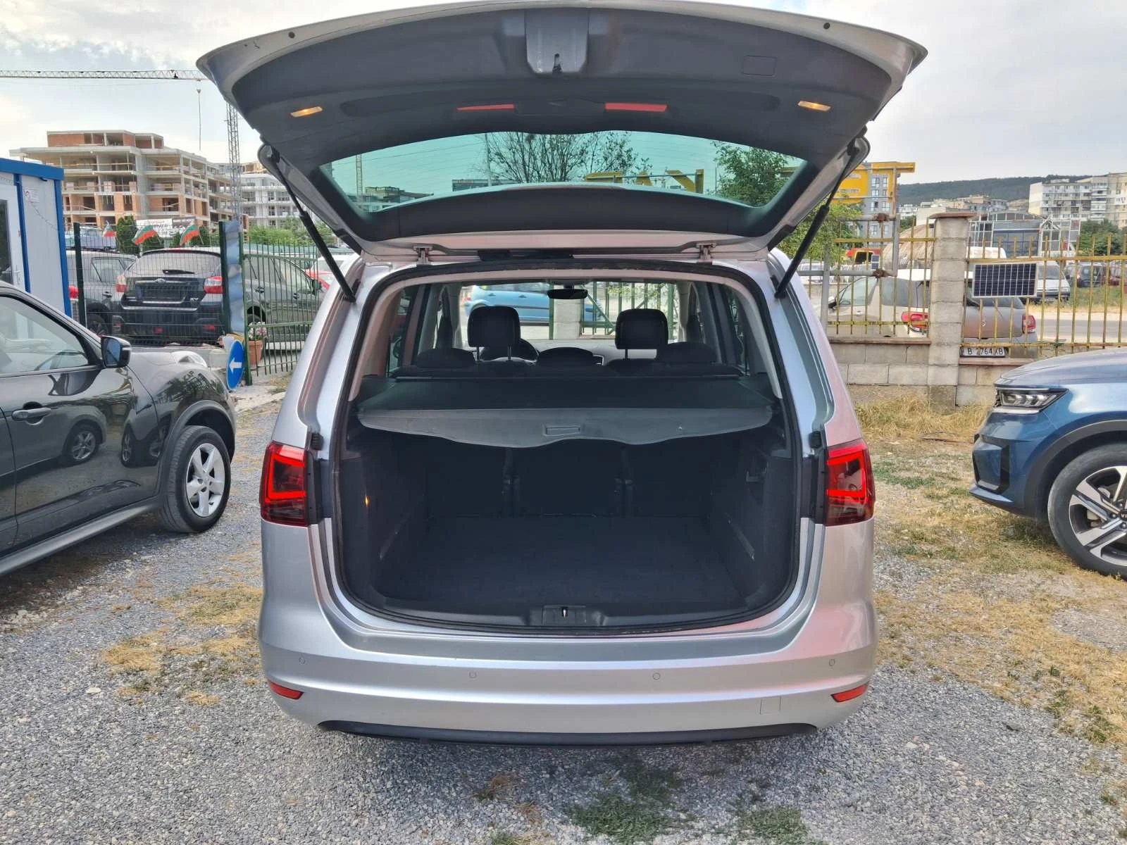 Seat Alhambra 2.0 TDI Style 4Drive, снимка 7 - Автомобили и джипове - 55134104