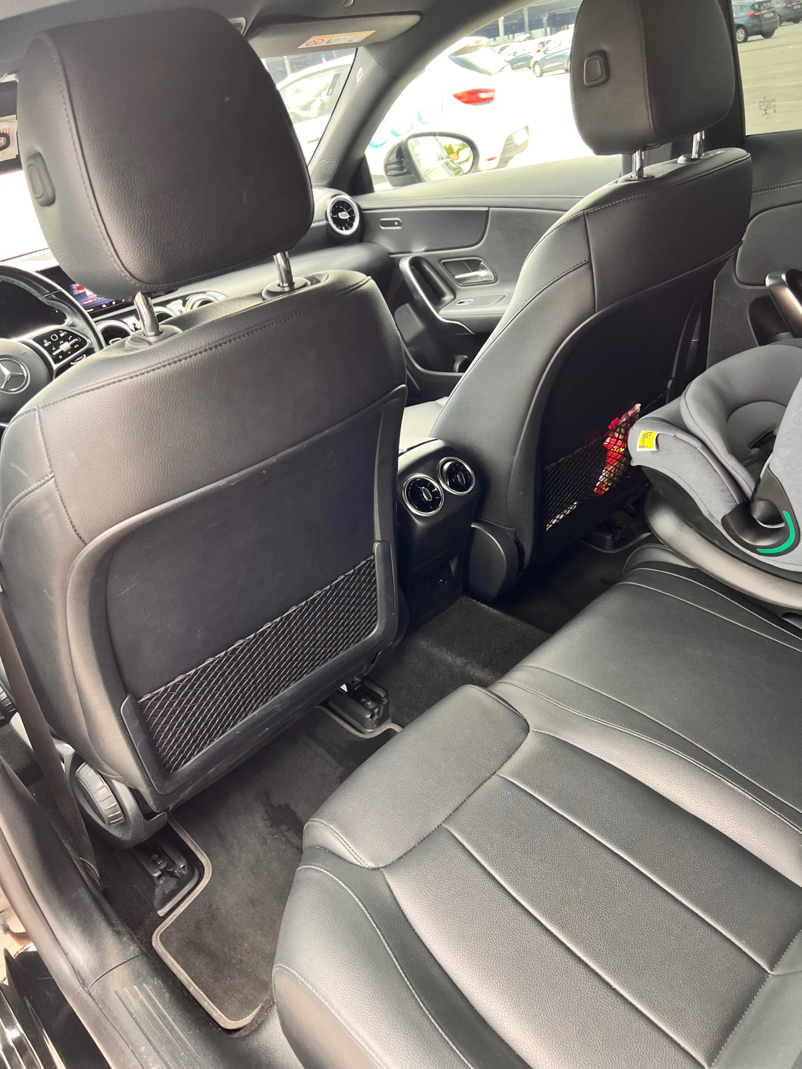 Mercedes-Benz CLA 180d AMG, снимка 7 - Автомобили и джипове - 55283455