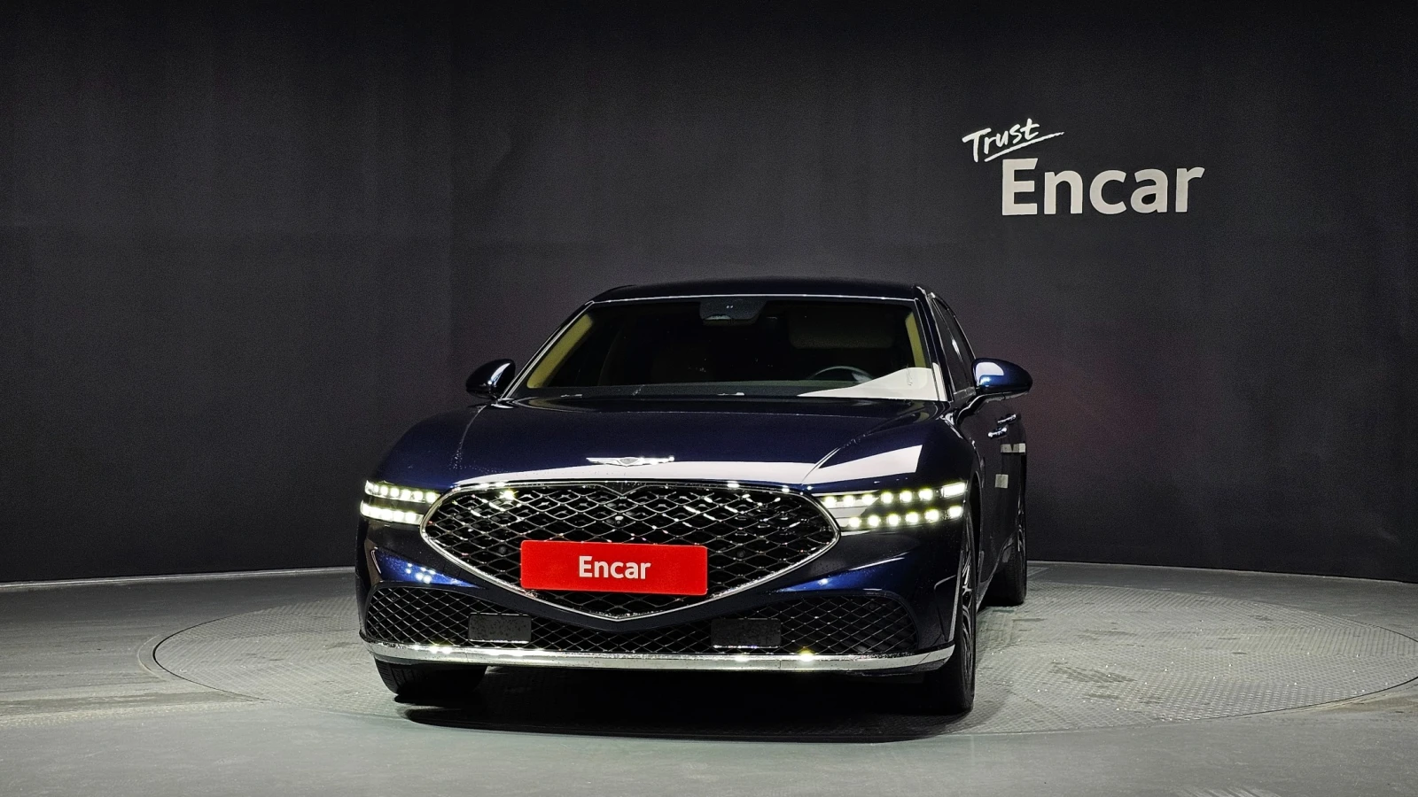 Genesis G90 3.5 Turbo AWD, снимка 3 - Автомобили и джипове - 55561704