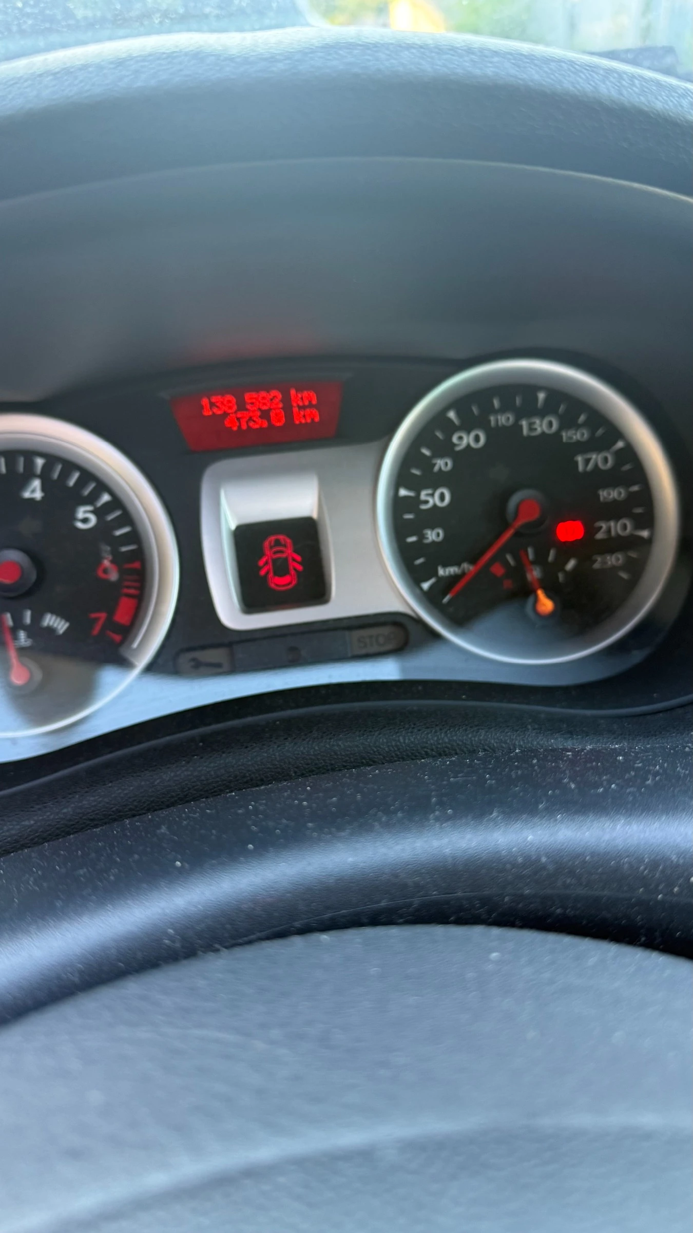 Renault Clio, снимка 8 - Автомобили и джипове - 55585587
