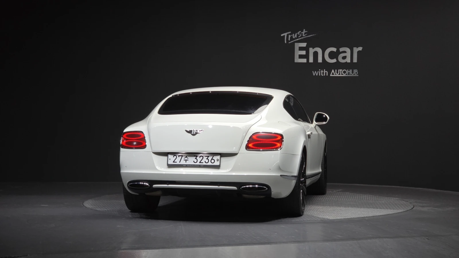 Bentley Continental gt W12* МАСАЖ* SOFT CLOSE* ЕЛ. БАГАЖНИК* КРАЙНА ЦЕНА, снимка 4 - Автомобили и джипове - 55593633
