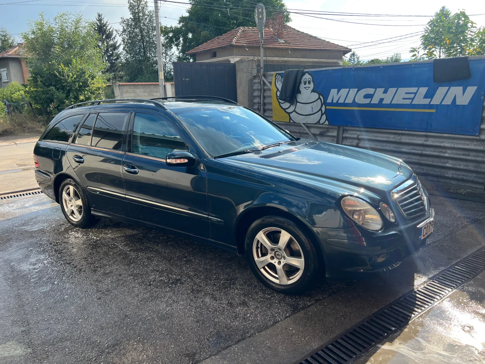 Mercedes-Benz E 270, снимка 2 - Автомобили и джипове - 55619063