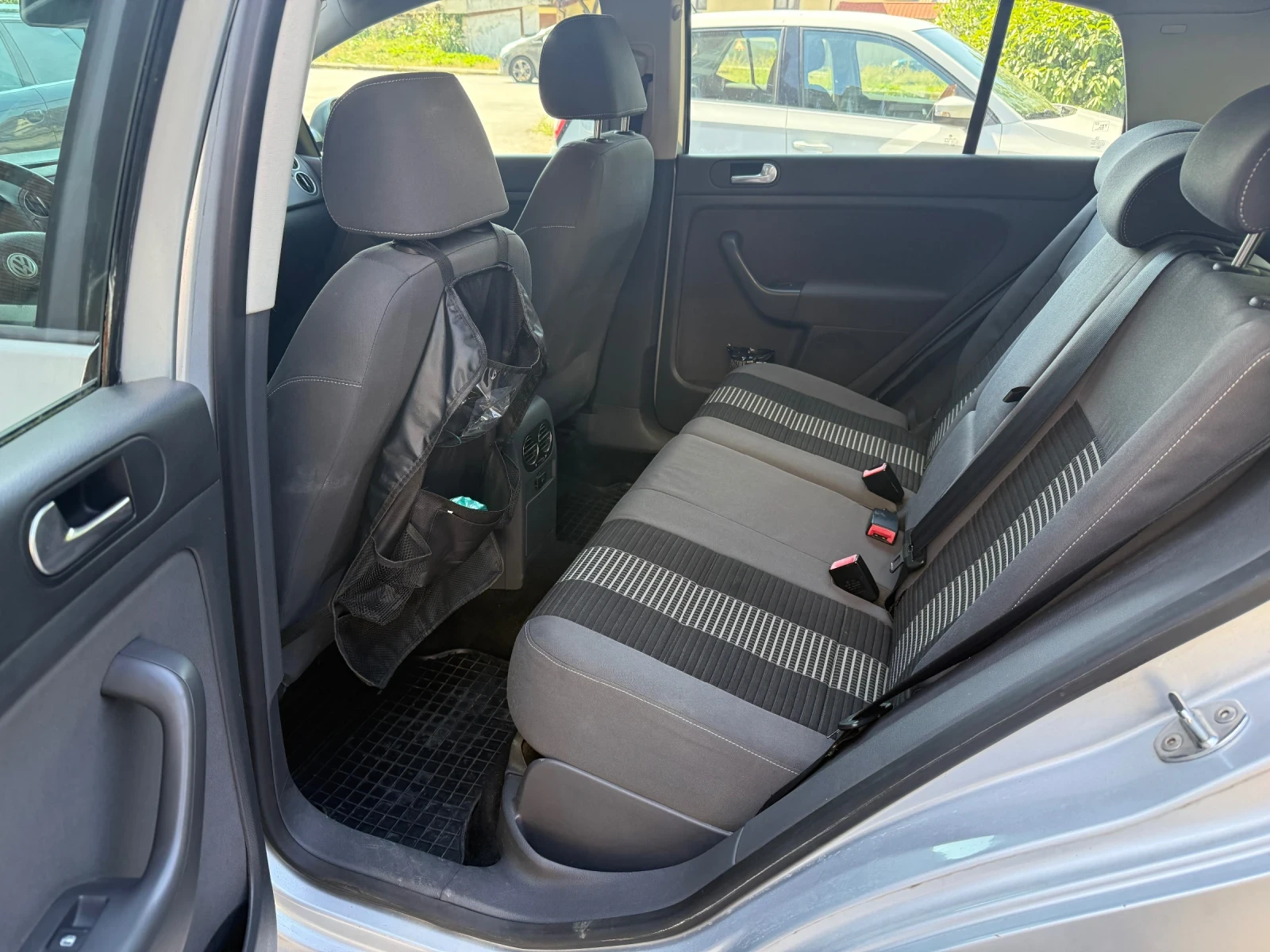 VW Golf Plus 1.6, 102 кс, BSE, GAS, снимка 9 - Автомобили и джипове - 55905943