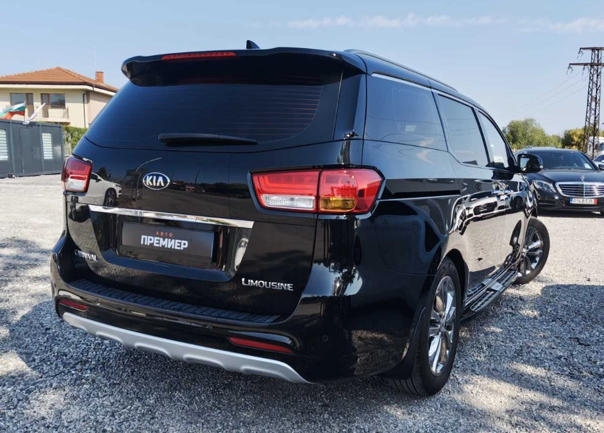 Kia Carnival 2.2CRDI-LIMOUSINE-187, 001 KM!, снимка 4 - Автомобили и джипове - 55920297