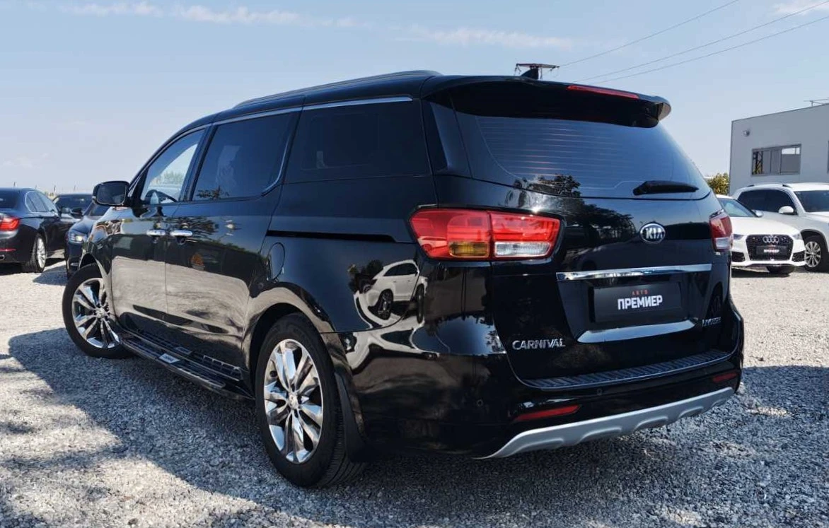 Kia Carnival 2.2CRDI-LIMOUSINE-187, 001 KM!, снимка 6 - Автомобили и джипове - 55920297