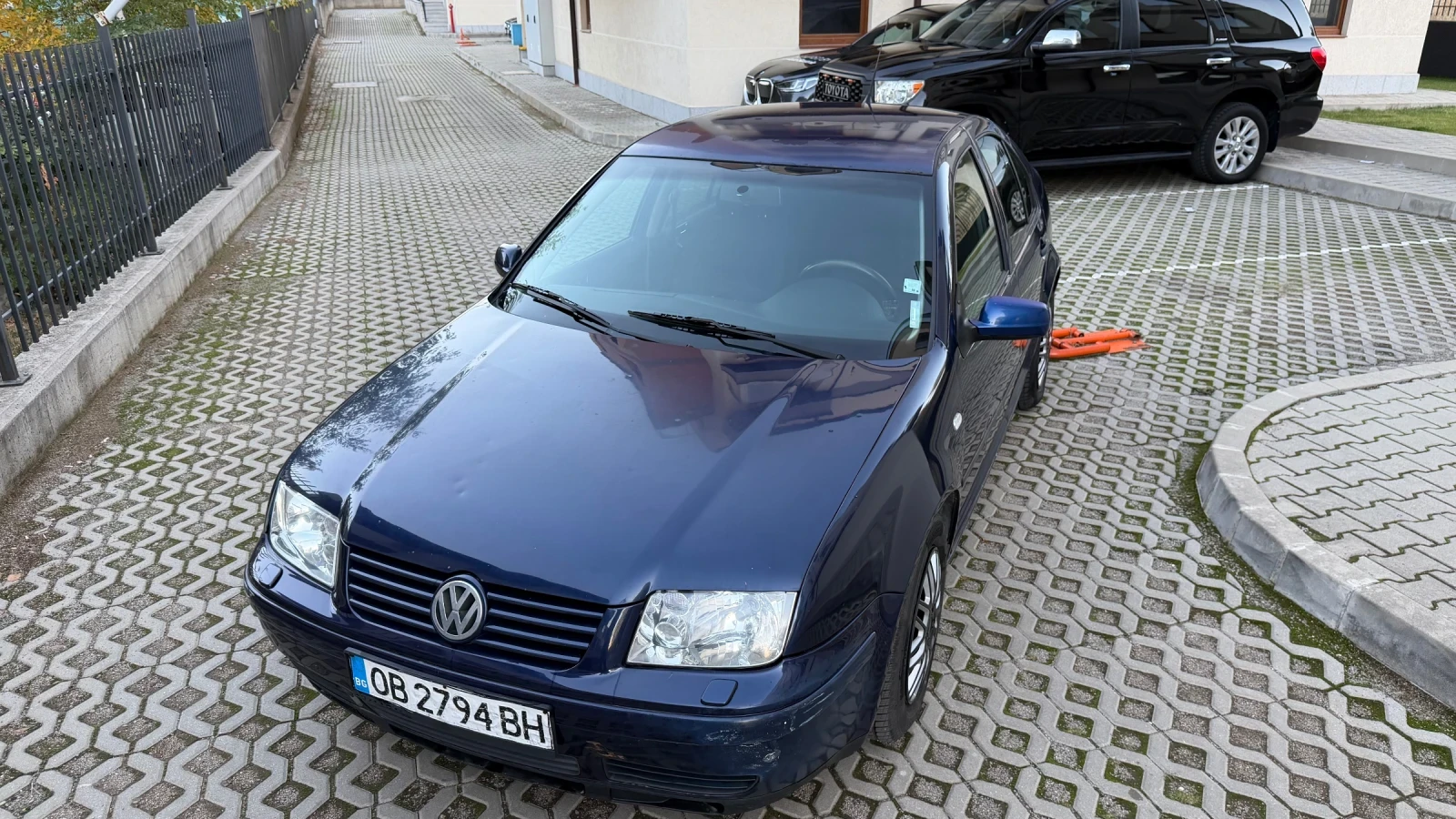 VW Bora, снимка 12 - Автомобили и джипове - 56639674