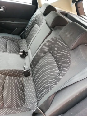 Nissan Qashqai 1.6 БЕНЗИН КЛИМАТРОНИК, ПАНОРАМА НА ЧАСТИ , снимка 8