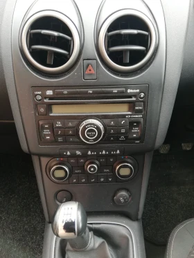 Nissan Qashqai 1.6 БЕНЗИН КЛИМАТРОНИК, ПАНОРАМА НА ЧАСТИ , снимка 7