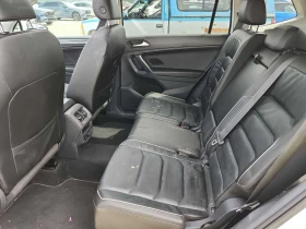 VW Tiguan Highline/CARFAX/ПОДГРЕВ/ПАНОРАМА/ПАМЕТ, снимка 14