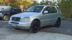  Mercedes-Benz ML 320