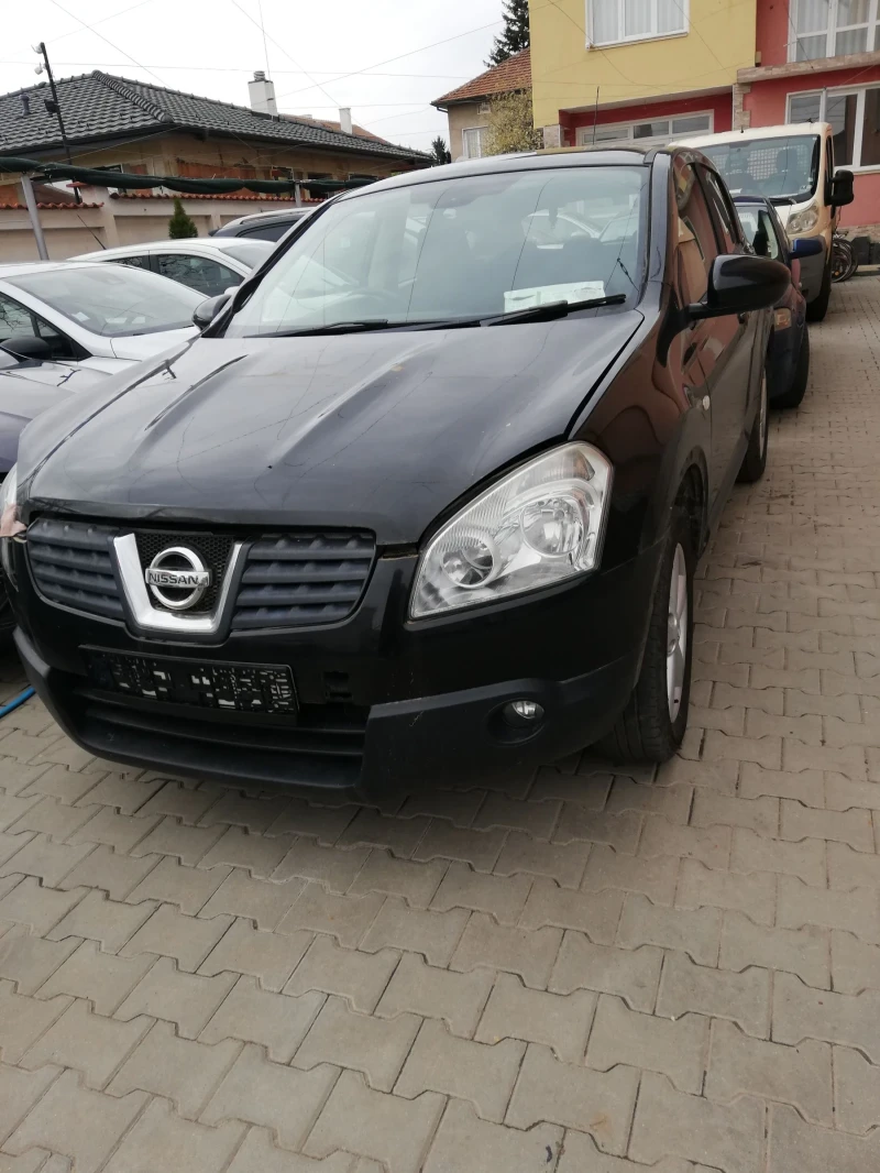 Nissan Qashqai 1.6 БЕНЗИН КЛИМАТРОНИК, ПАНОРАМА 