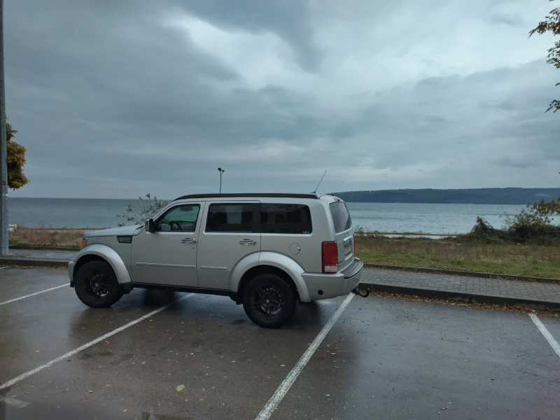 Dodge Nitro Dodge Nitro 3.7 Benzin/Gas, снимка 11 - Автомобили и джипове - 52462440