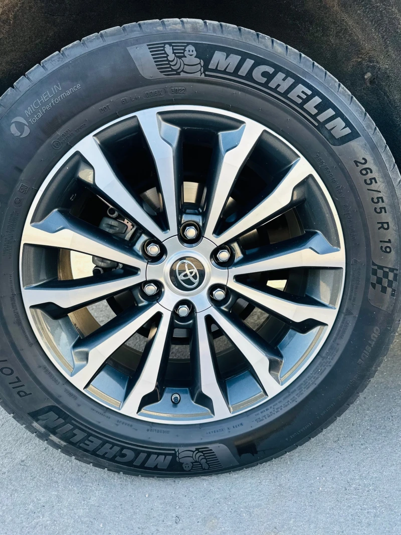 Toyota Land cruiser 150 2.8 LUXURY 6A/T AVS BLACK EDITION, снимка 9 - Автомобили и джипове - 52014208