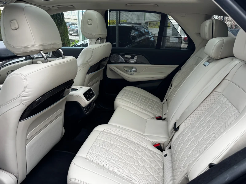 Mercedes-Benz GLE 53 4MATIC Exclusive PANO Softclose 360 HUD Airmatic Memory, снимка 15 - Автомобили и джипове - 52616875