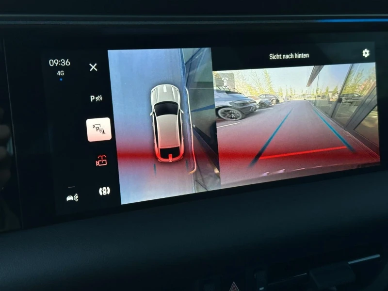 Porsche Macan ELECTRIC/BOSE/MATRIX/PANO/360/, снимка 14 - Автомобили и джипове - 53172851