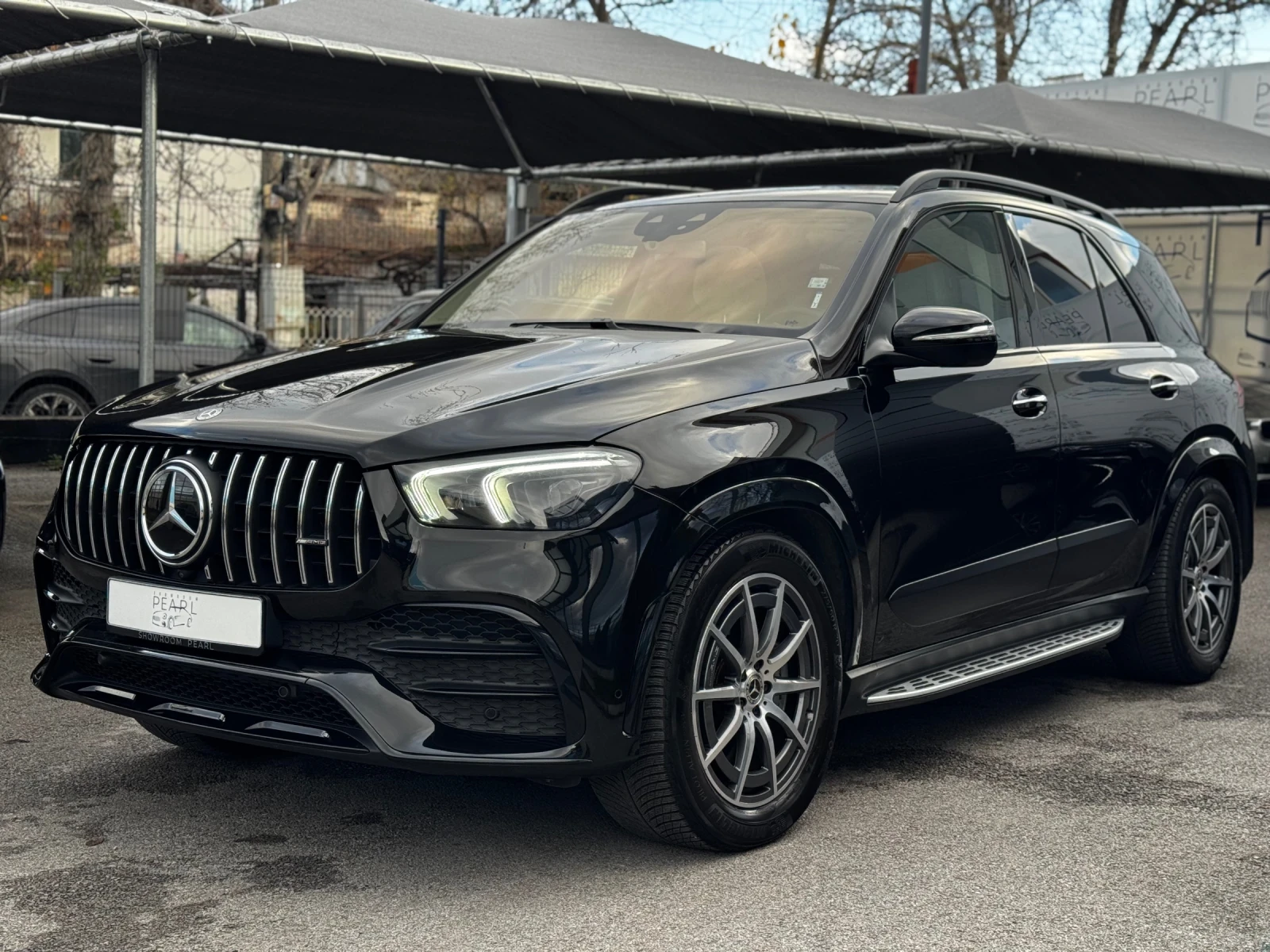Mercedes-Benz GLE 53 4MATIC Exclusive PANO Softclose 360 HUD Airmatic Memory, снимка 1