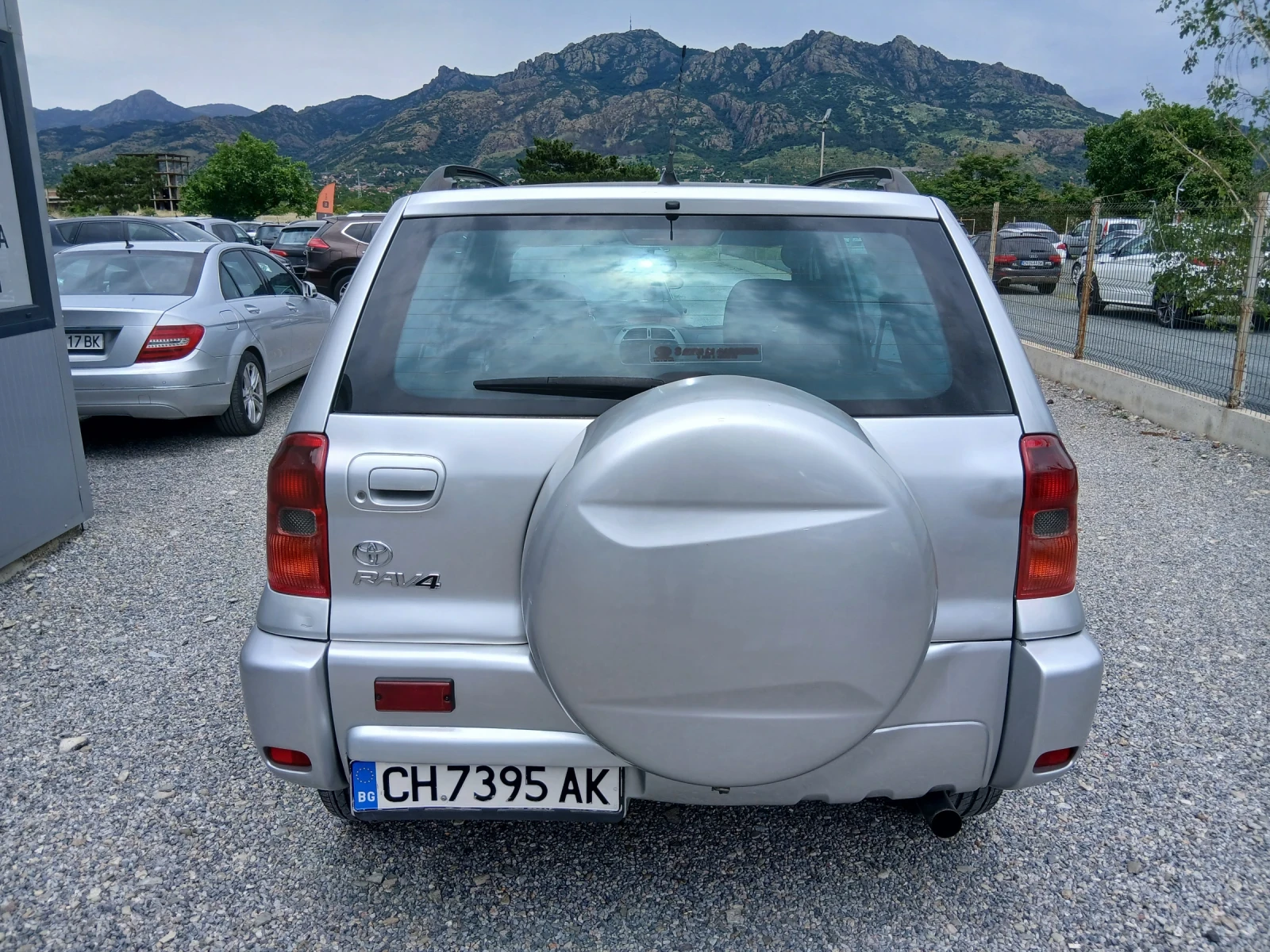 Toyota Rav4, снимка 5 - Автомобили и джипове - 47657275