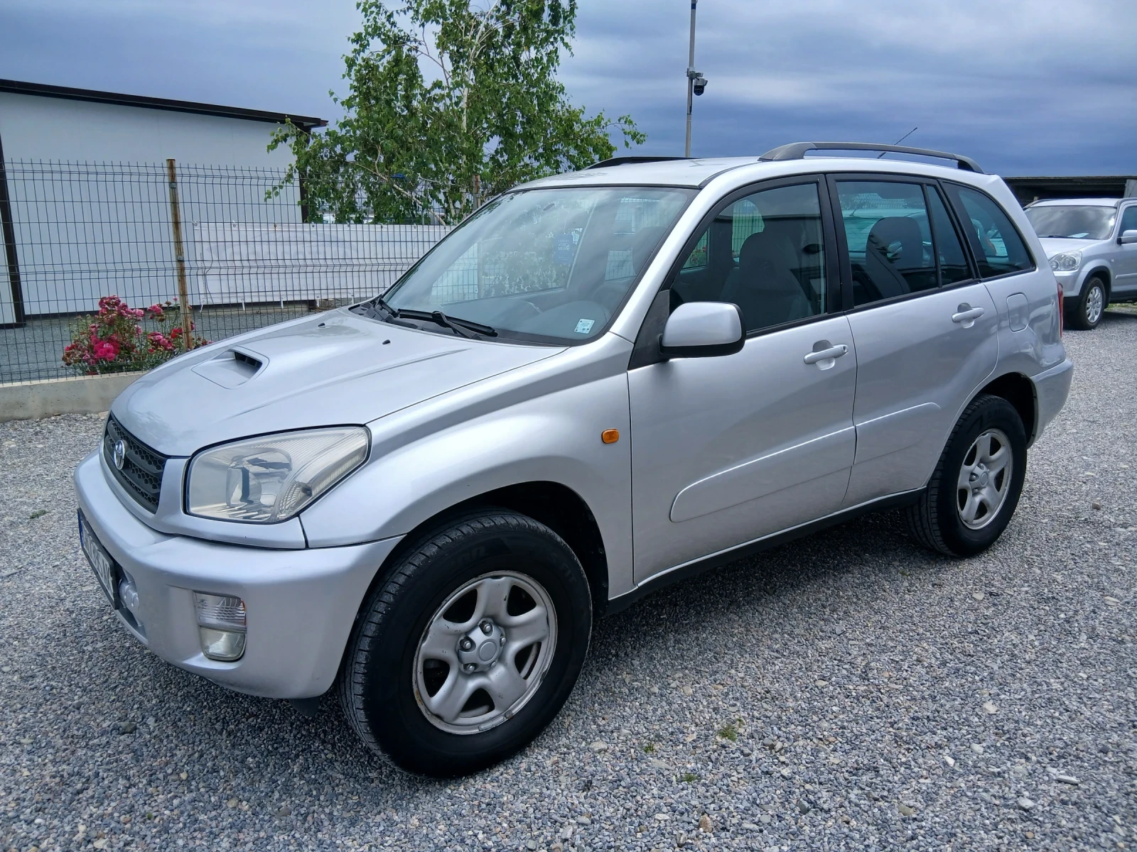 Toyota Rav4, снимка 8 - Автомобили и джипове - 47657275