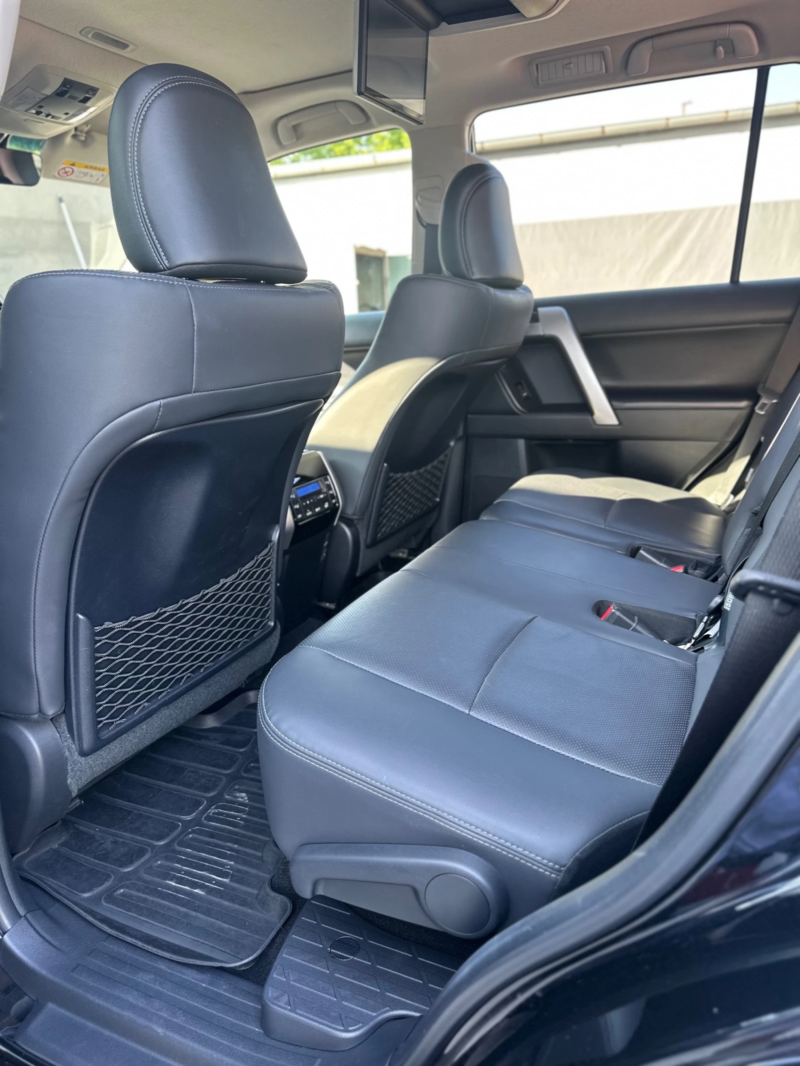 Toyota Land cruiser 150 2.8 LUXURY 6A/T AVS BLACK EDITION - изображение 6