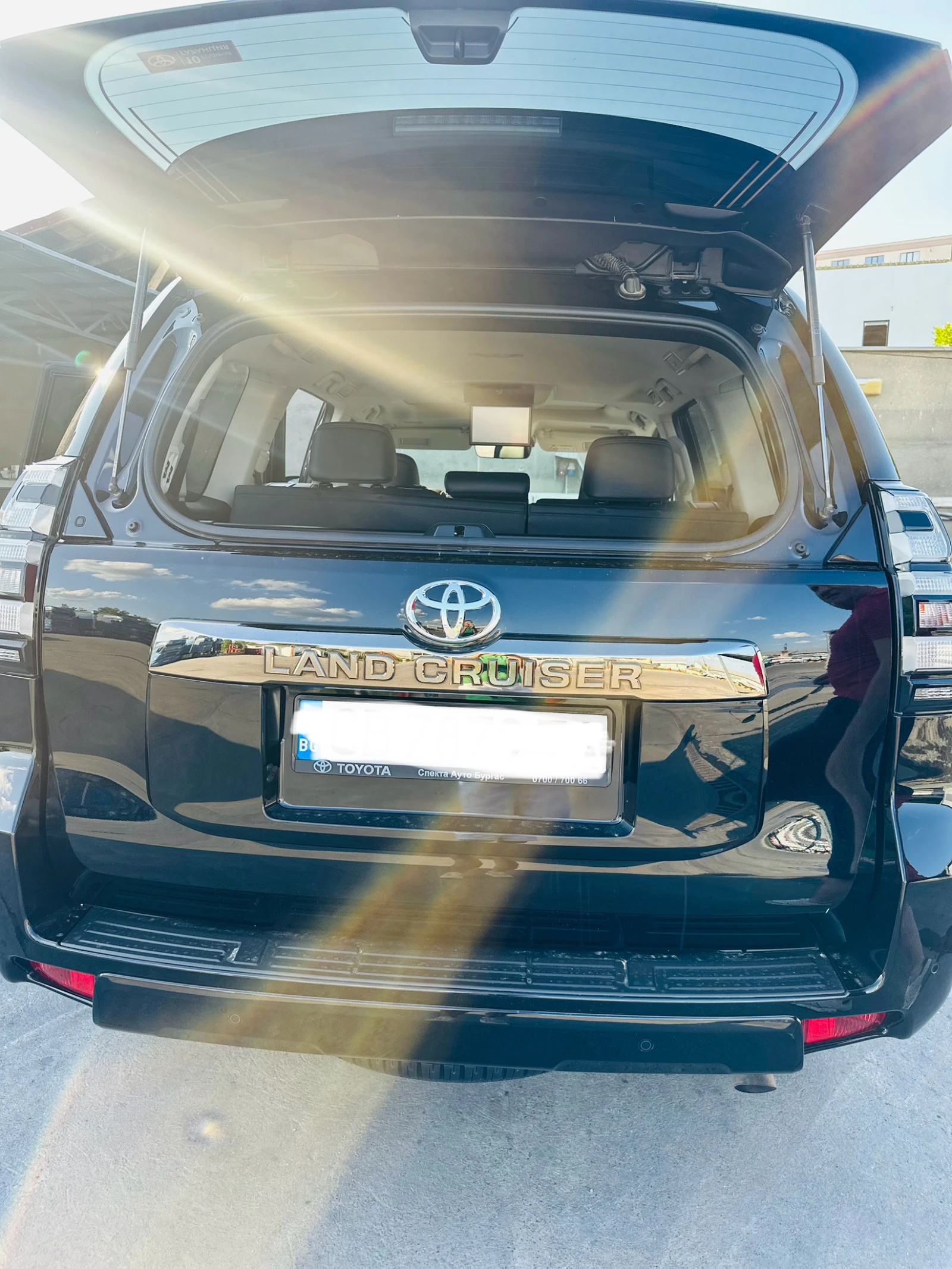 Toyota Land cruiser 150 2.8 LUXURY 6A/T AVS BLACK EDITION - изображение 8