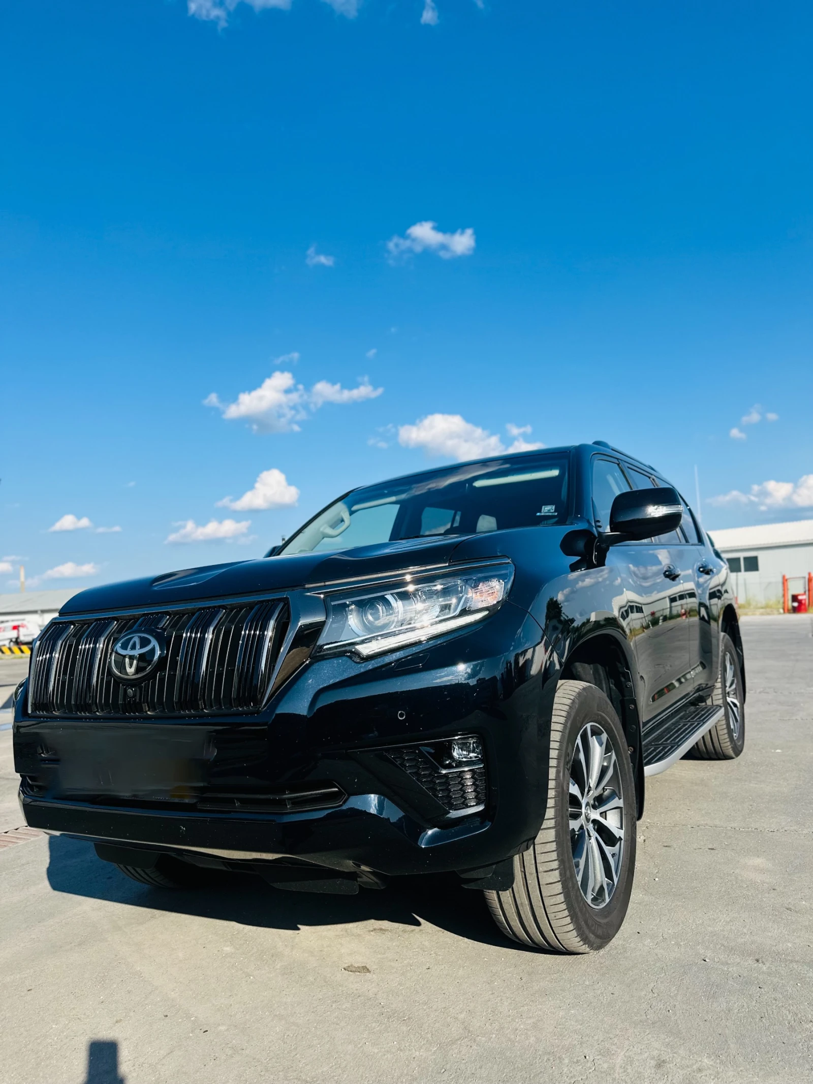 Toyota Land cruiser 150 2.8 LUXURY 6A/T AVS BLACK EDITION - изображение 2