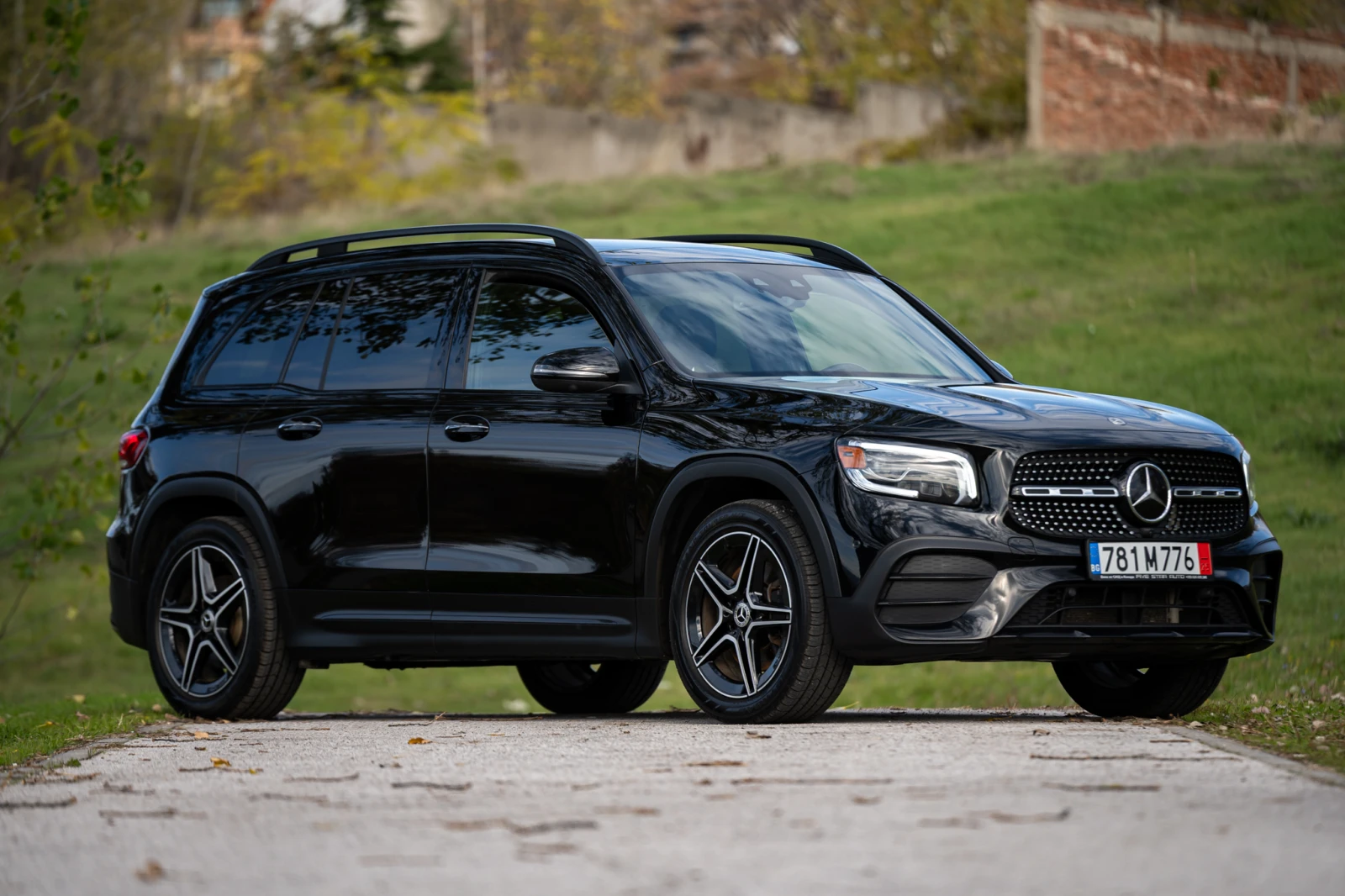 Mercedes-Benz GLB 250 4Matic AMG PACK - изображение 3