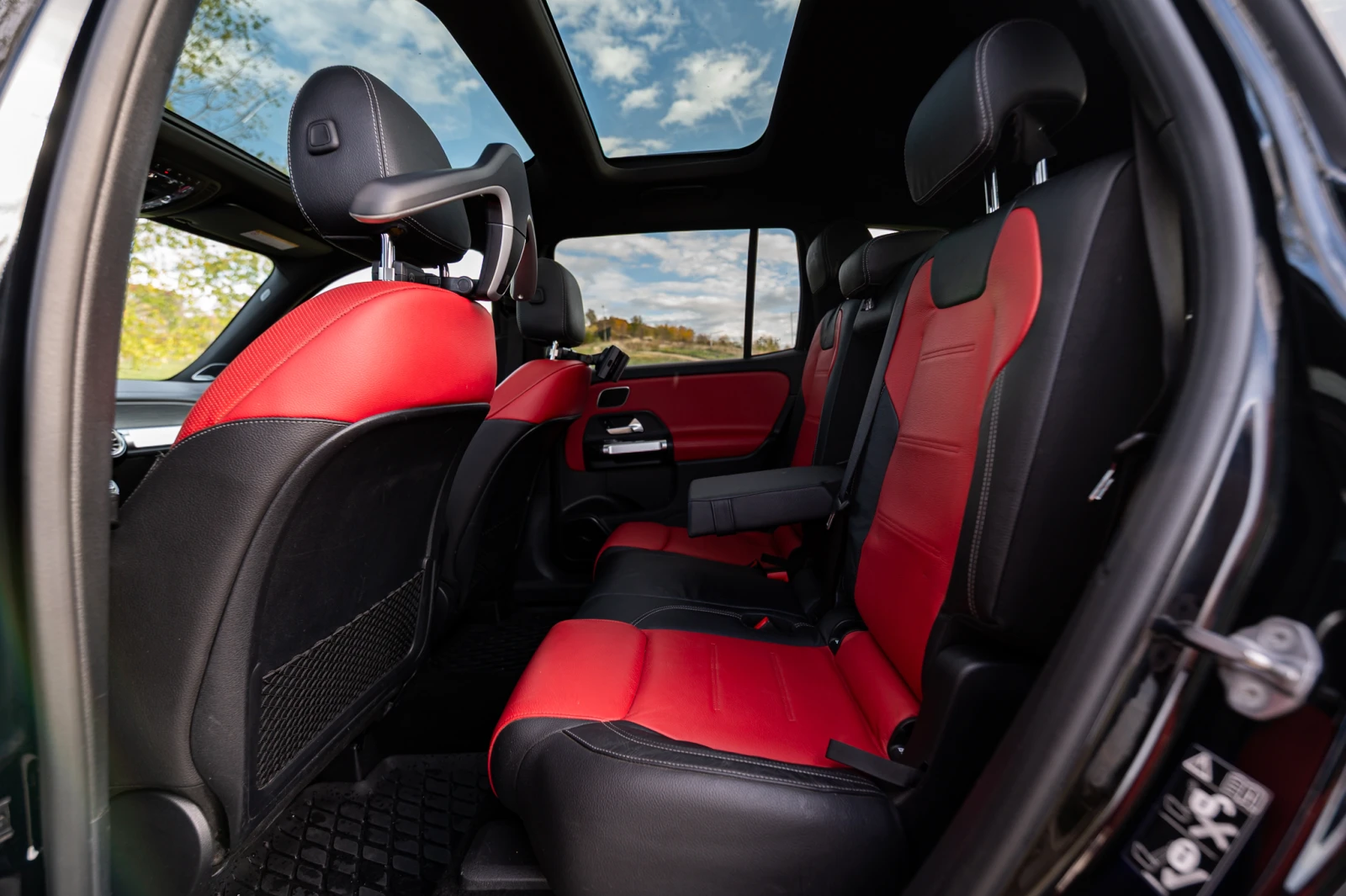 Mercedes-Benz GLB 250 4Matic AMG PACK | Mobile.bg   11