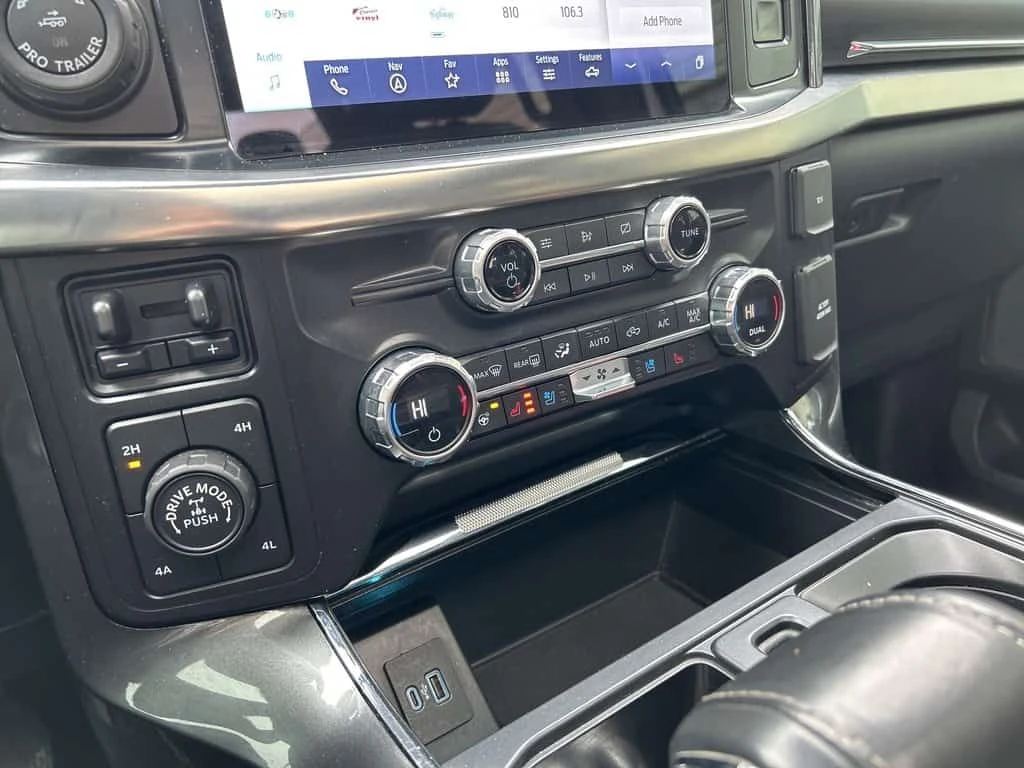 Ford F150 * LARIAT * CARFAX * ���� �� �� | Mobile.bg � ����������� 16