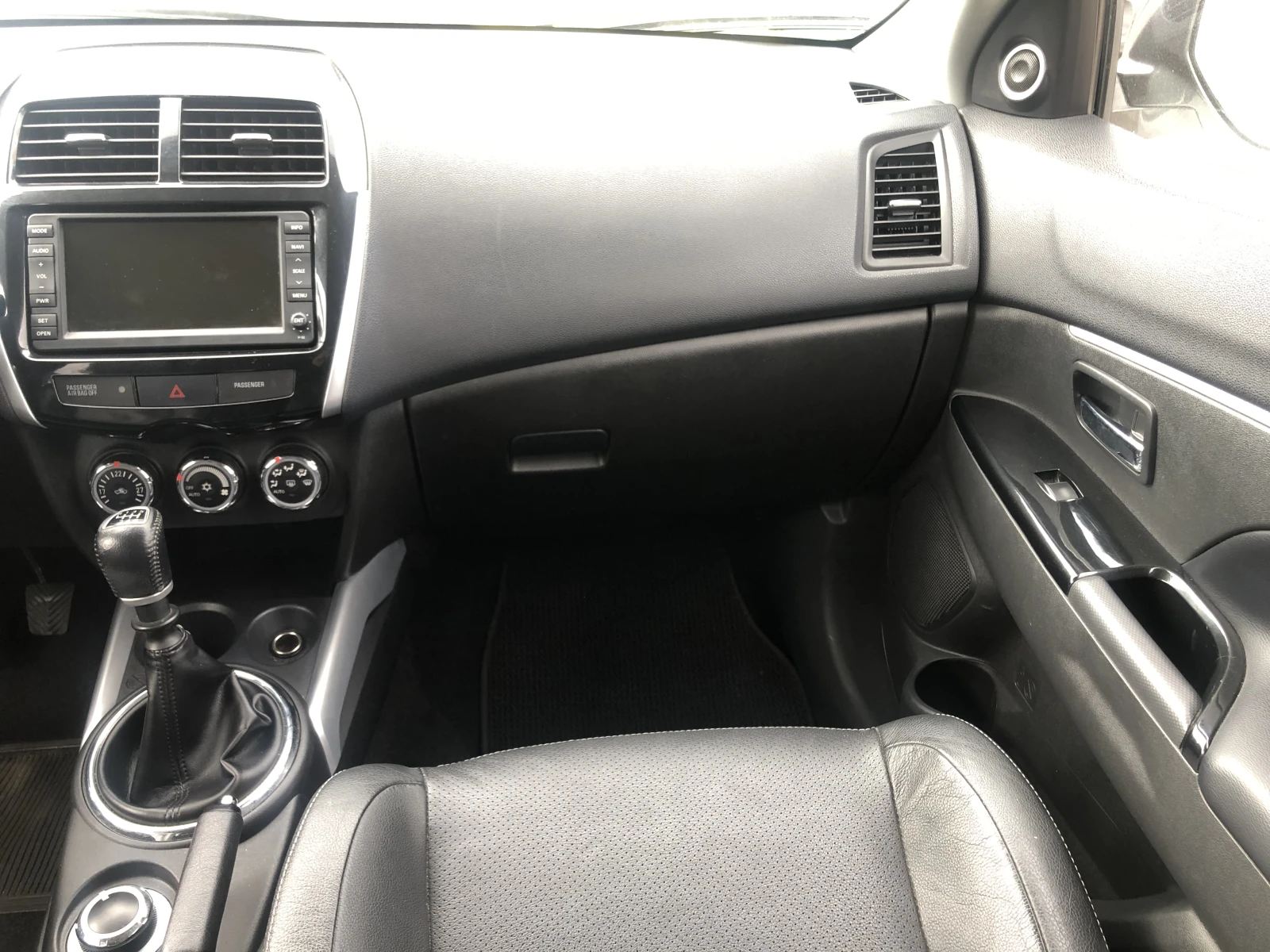 Peugeot 4008 1.8, 4x4, снимка 11 - Автомобили и джипове - 54386038