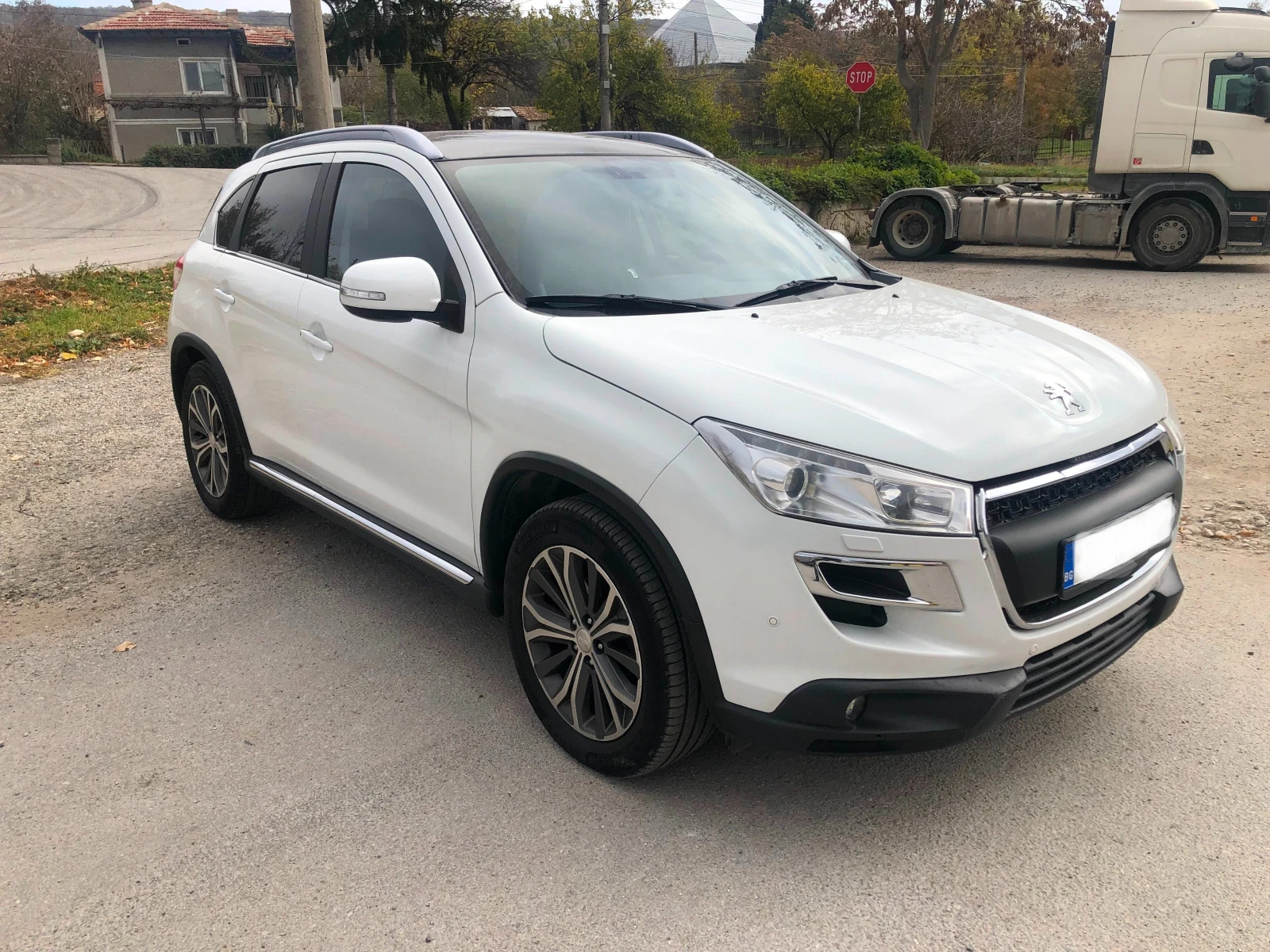 Peugeot 4008 1.8, 4x4, снимка 3 - Автомобили и джипове - 54386038