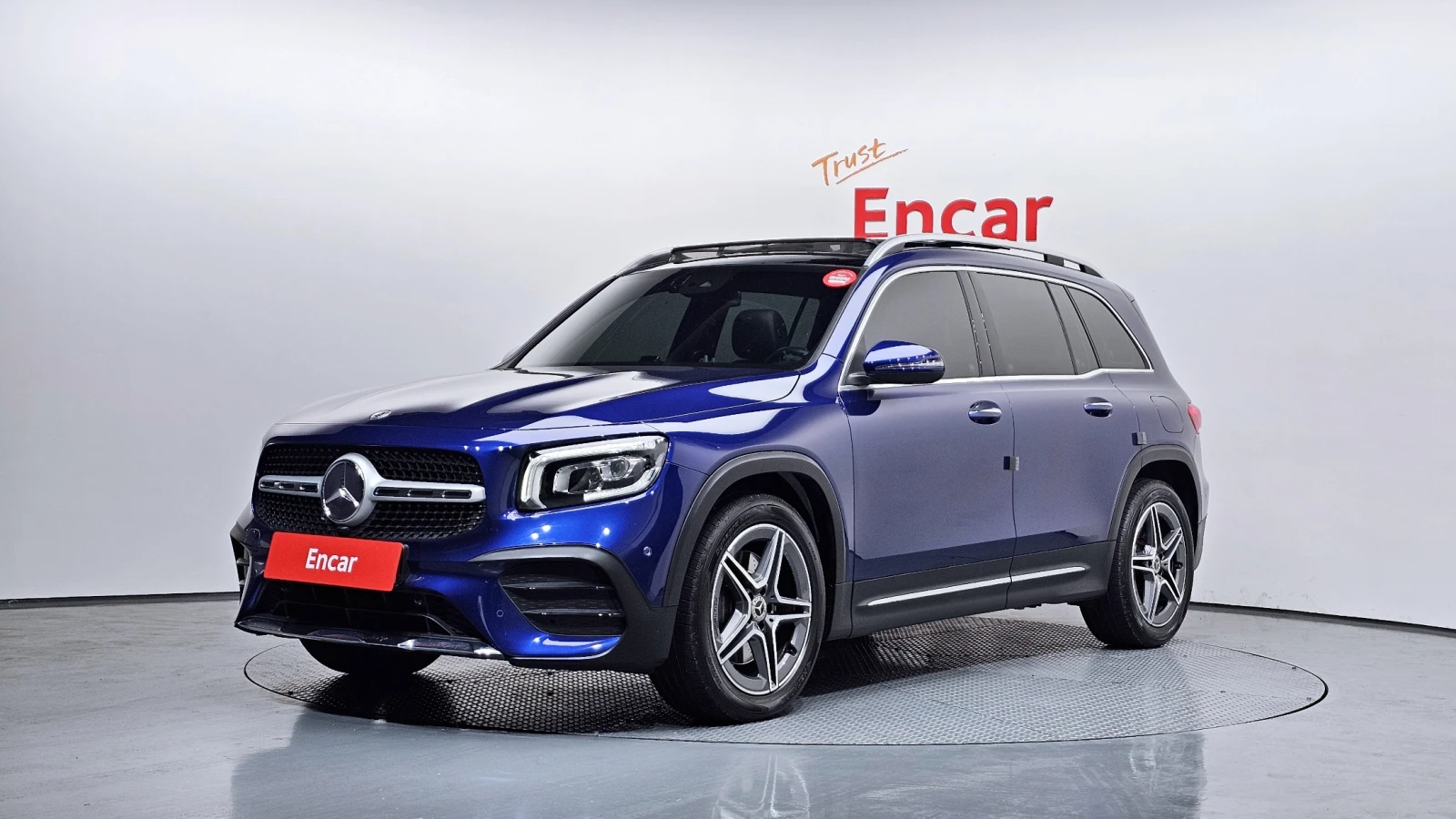 Mercedes-Benz GLB 250 AMG PK* DISTRONIK* DYNAMICA* AMBIENT* КРАЙНА ЦЕНА