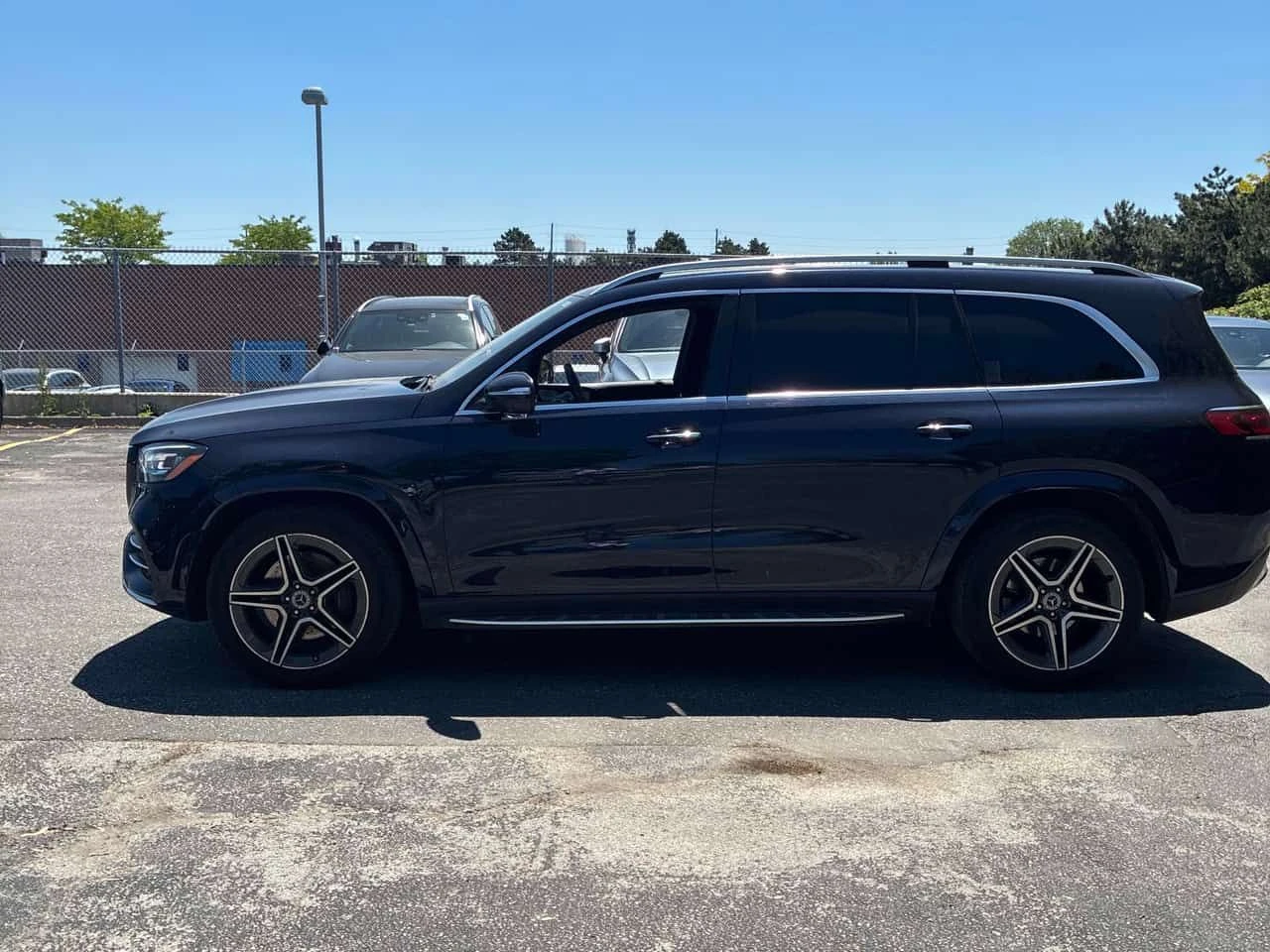 Mercedes-Benz GLS 450 * CARFAX * ДИСТРОНИК * ОБДУХВАНЕ * БУРМАСТЪР, снимка 2 - Автомобили и джипове - 55327432