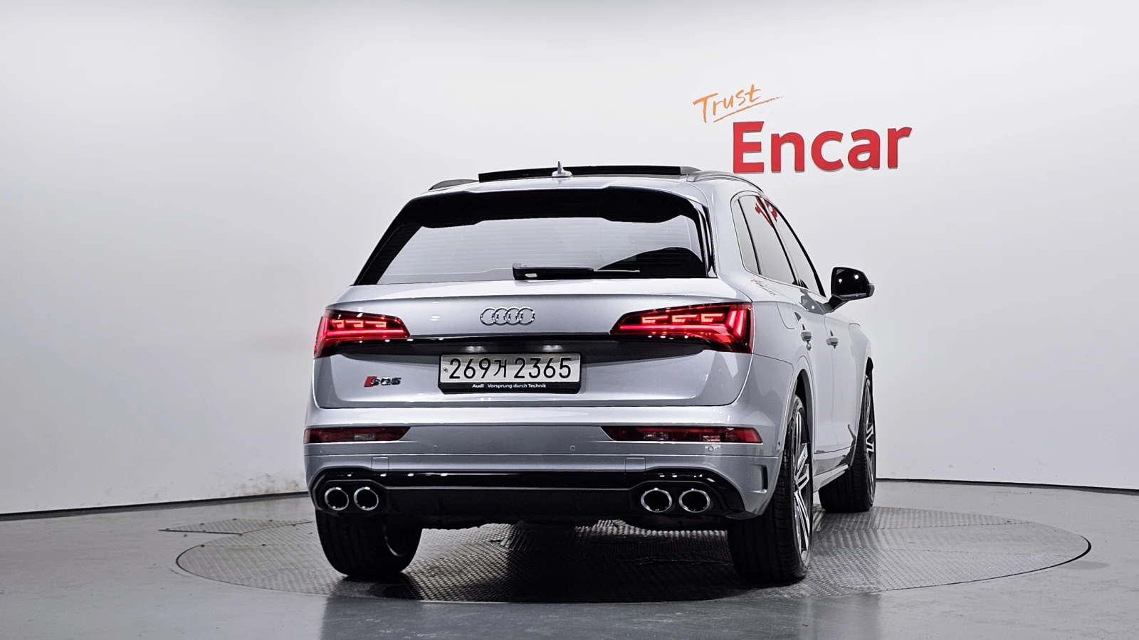 Audi SQ5 ЕЛ. БАГАЖНИК* BLIND SPOT* 360* HUD* КРАЙНА ЦЕНА, снимка 4 - Автомобили и джипове - 55593592