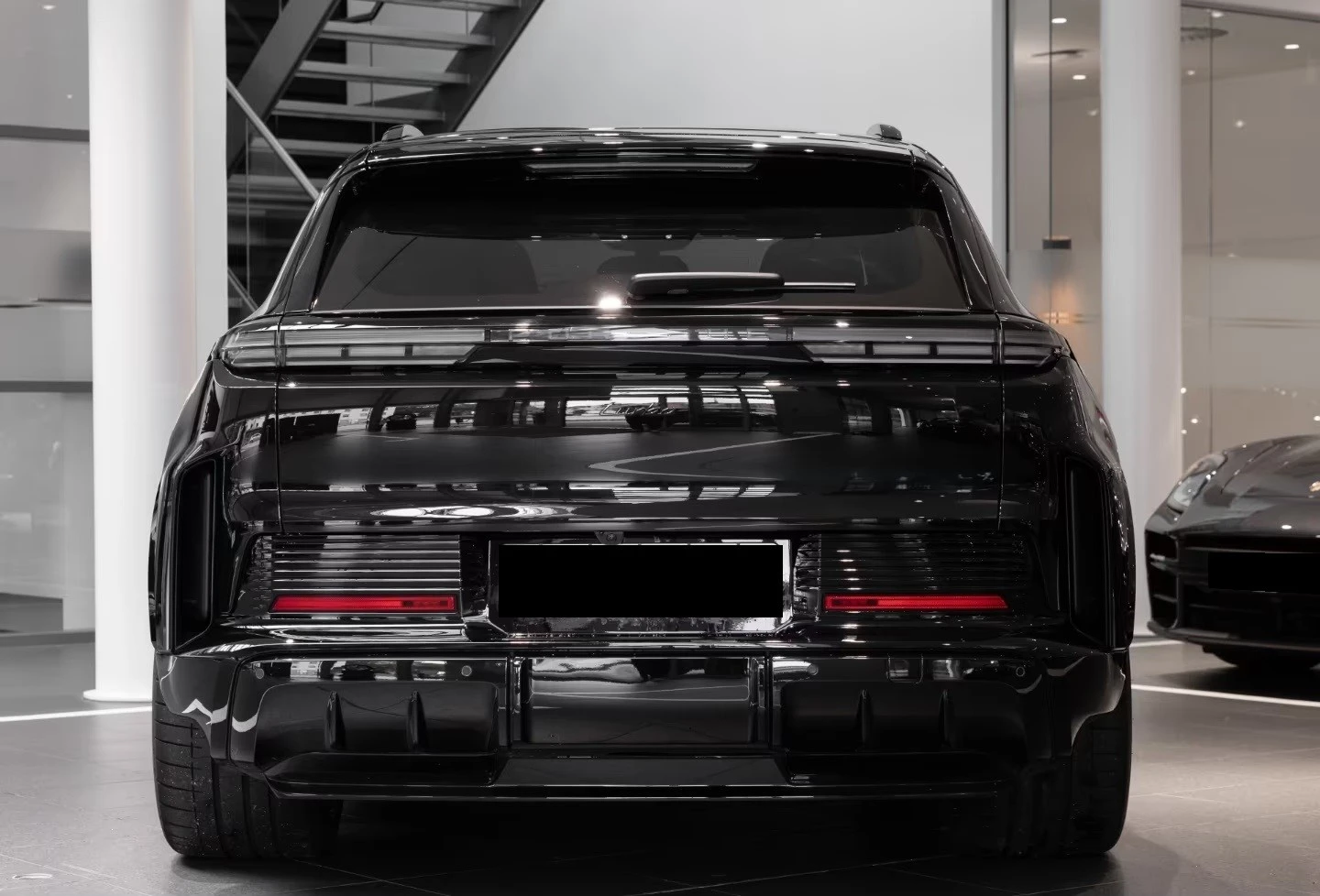 Porsche Cayenne Turbo Electric/BURMESTER/360 /HEAD UP/PANORAMA/, снимка 4 - Автомобили и джипове - 55662706