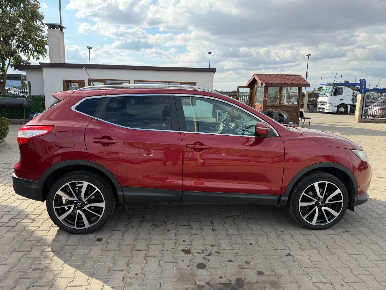 Nissan Qashqai 1.6DCI PANORAMA/NAVI/KOJA/KAMERA EURO 5 | Mobile.bg � ����������� 5
