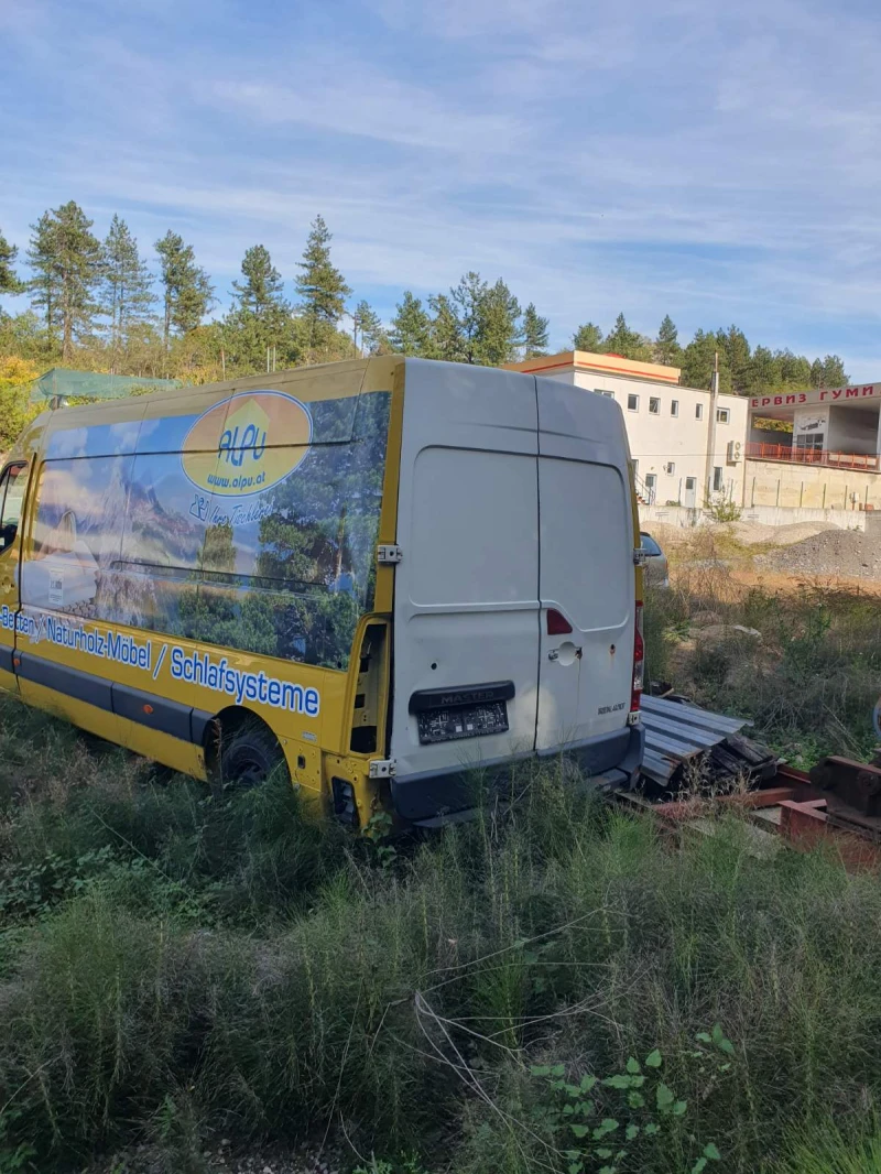 Renault Master 2.3, снимка 8 - Бусове и автобуси - 47543603