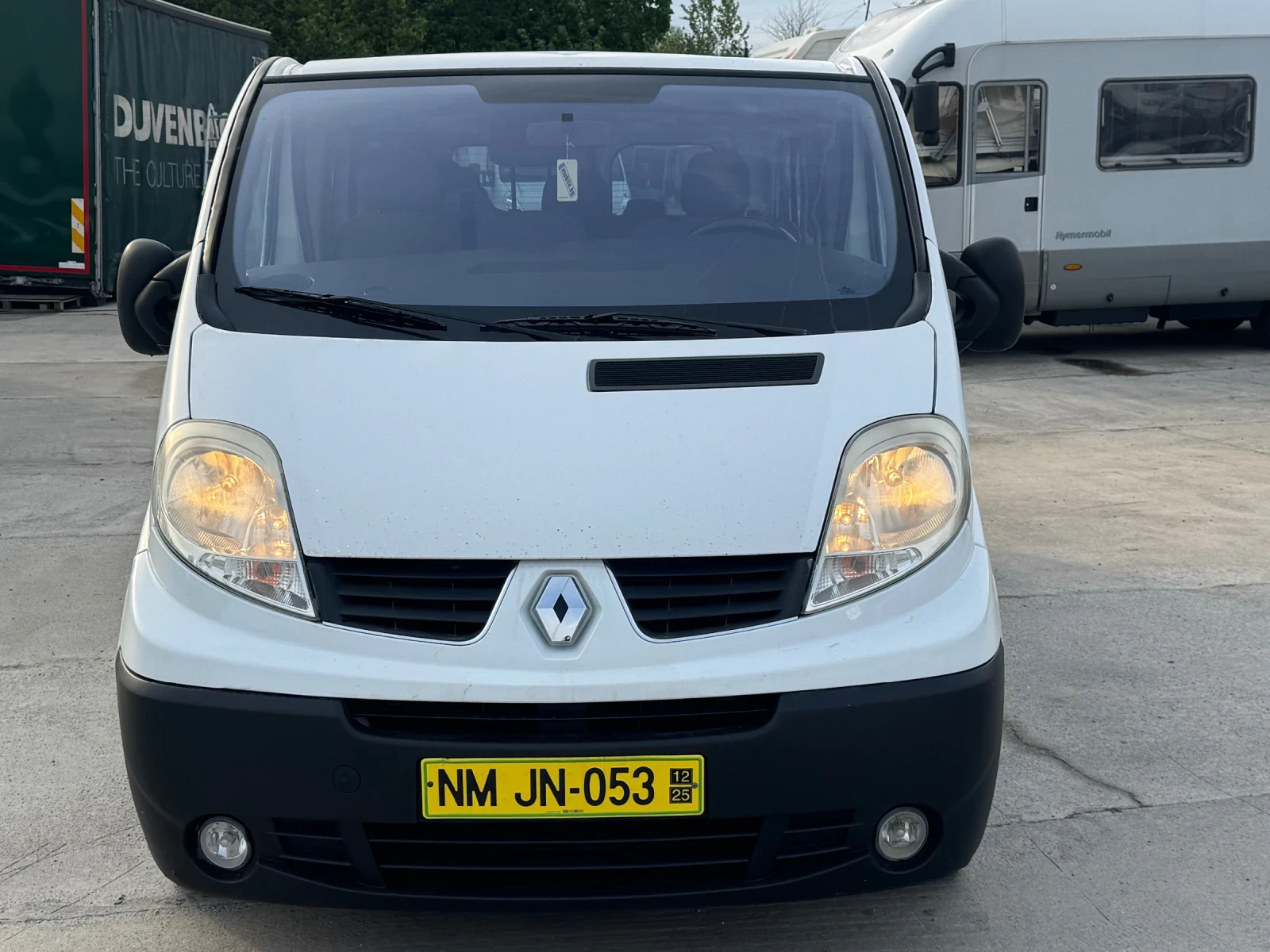 Renault Trafic FACELIFT / 8+ 1 / MAXXI / КЛИМАТИК / 6 ск., снимка 2 - Бусове и автобуси - 54359908