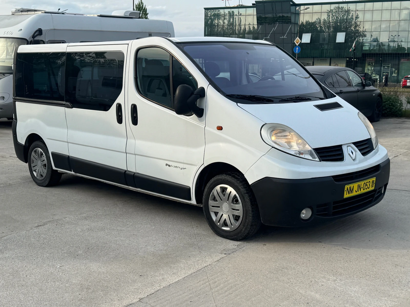 Renault Trafic FACELIFT / 8+ 1 / MAXXI / КЛИМАТИК / 6 ск.