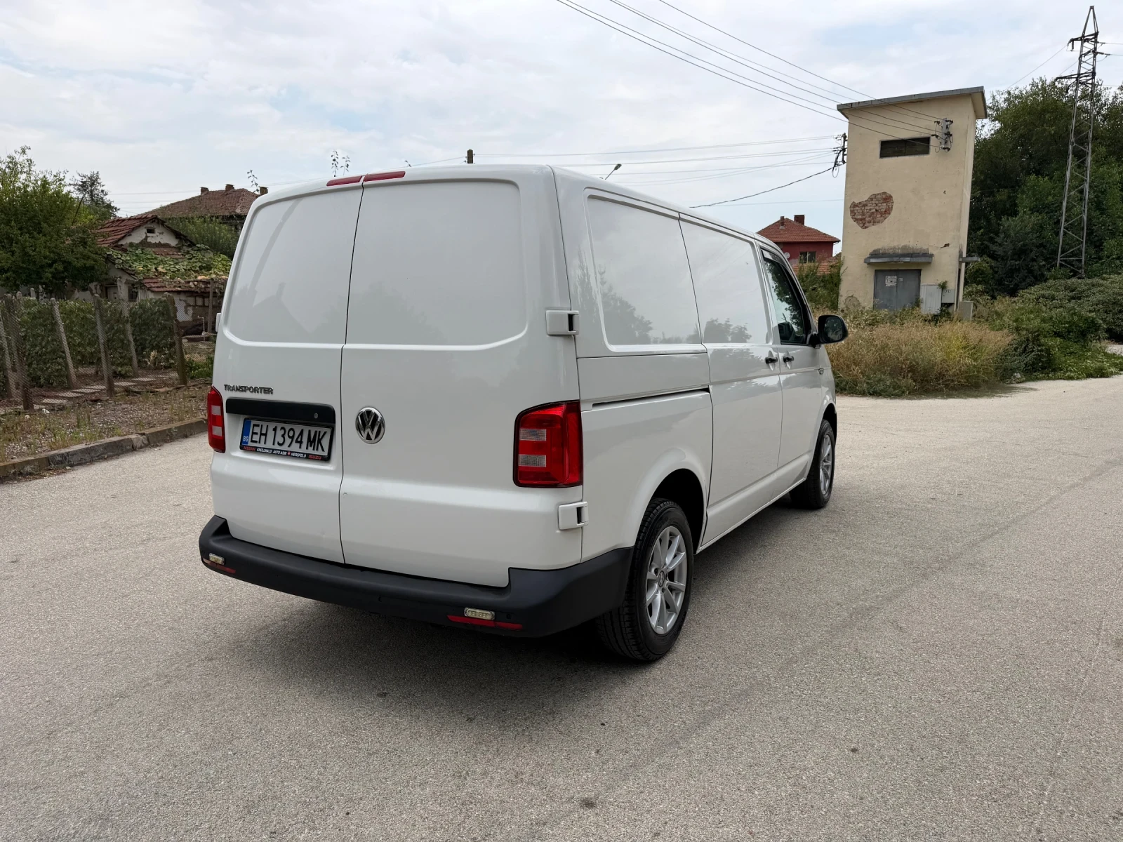 VW T6 2.0 tdi, снимка 4 - Бусове и автобуси - 55776912