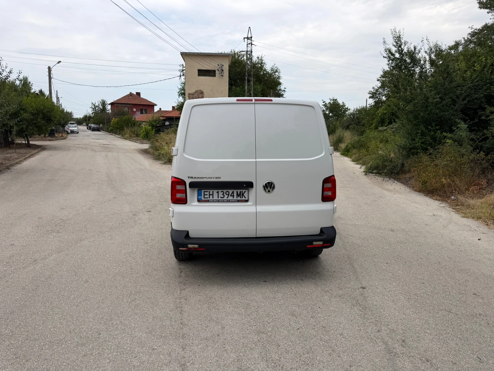 VW T6 2.0 tdi, снимка 6 - Бусове и автобуси - 55776912