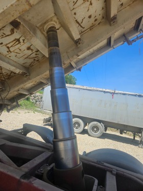 Iveco 260-34 Самосвал с кран, снимка 3 - Камиони - 45286516