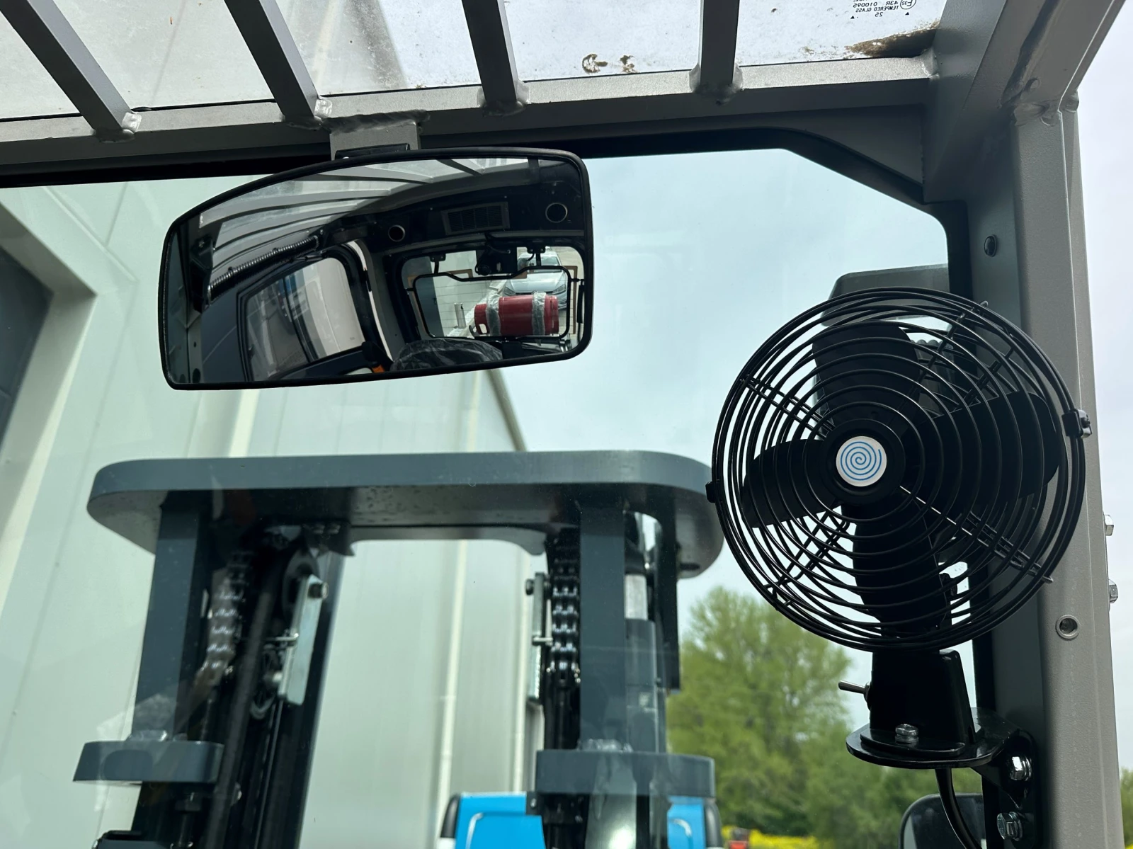 ������� HELI CPYD50 ��� | Mobile.bg � ����������� 9