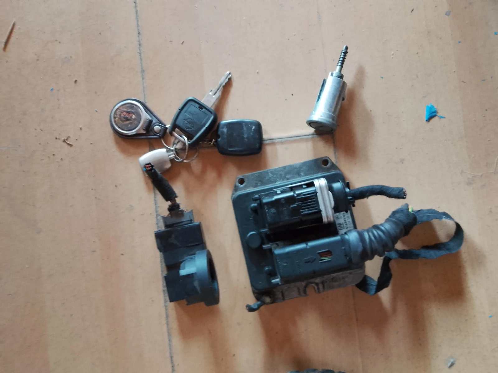 GM 90582539,S98005-05      1.8  | Mobile.bg   2