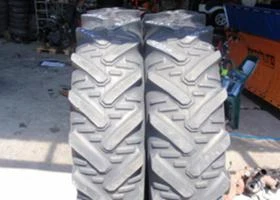 Гуми, снимка 5