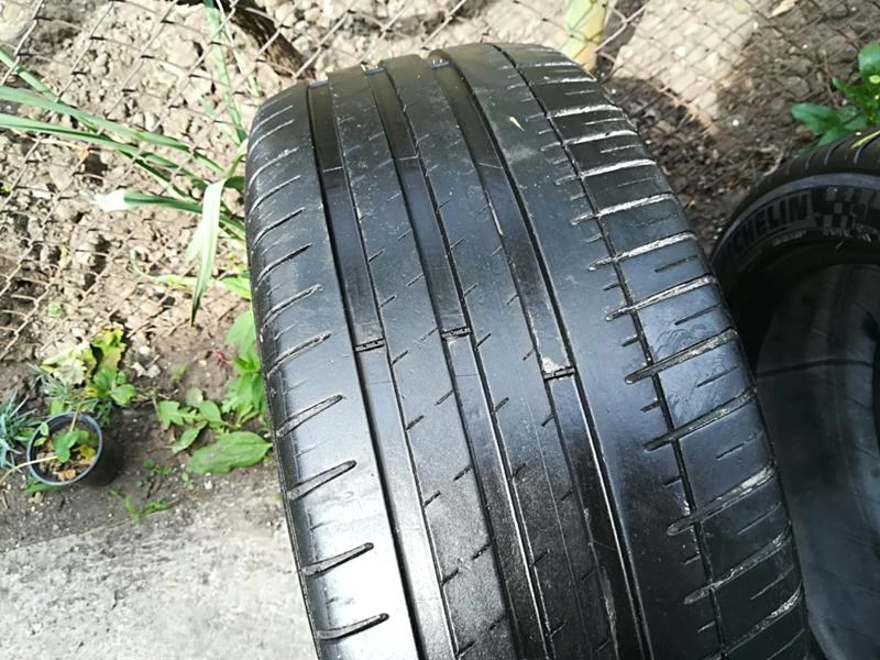 Гуми Летни 225/45R17, снимка 2 - Гуми и джанти - 21769267