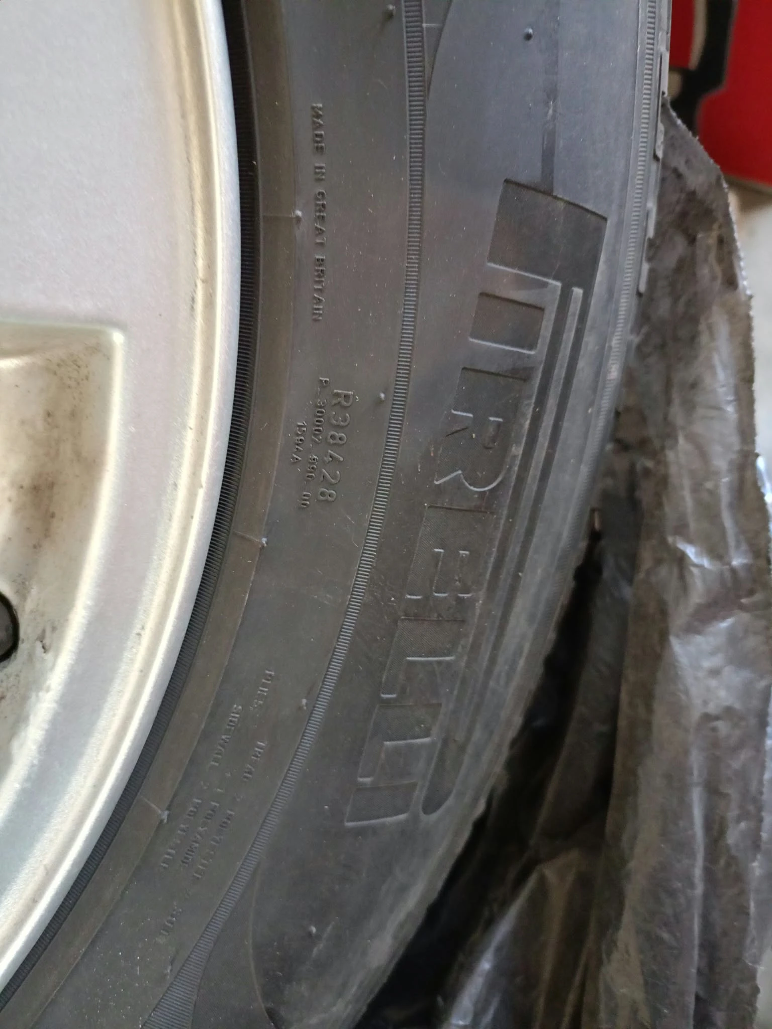 ���� � ������ 235/65R17 �� Volvo XC60 | Mobile.bg � ����������� 3