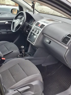VW Touran 2.0TDI, снимка 9
