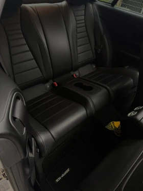 Mercedes-Benz E 220, снимка 10