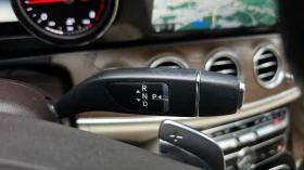 Mercedes-Benz E 220 E 220d Exclusive | HUD | Панорама | Камера, снимка 6