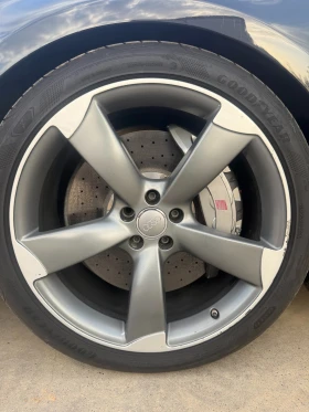 Audi S8, снимка 16